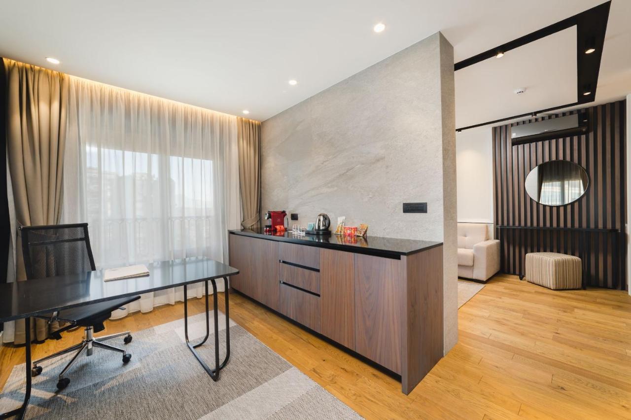 Signum Hotel พอดโกริกา ภายนอก รูปภาพ