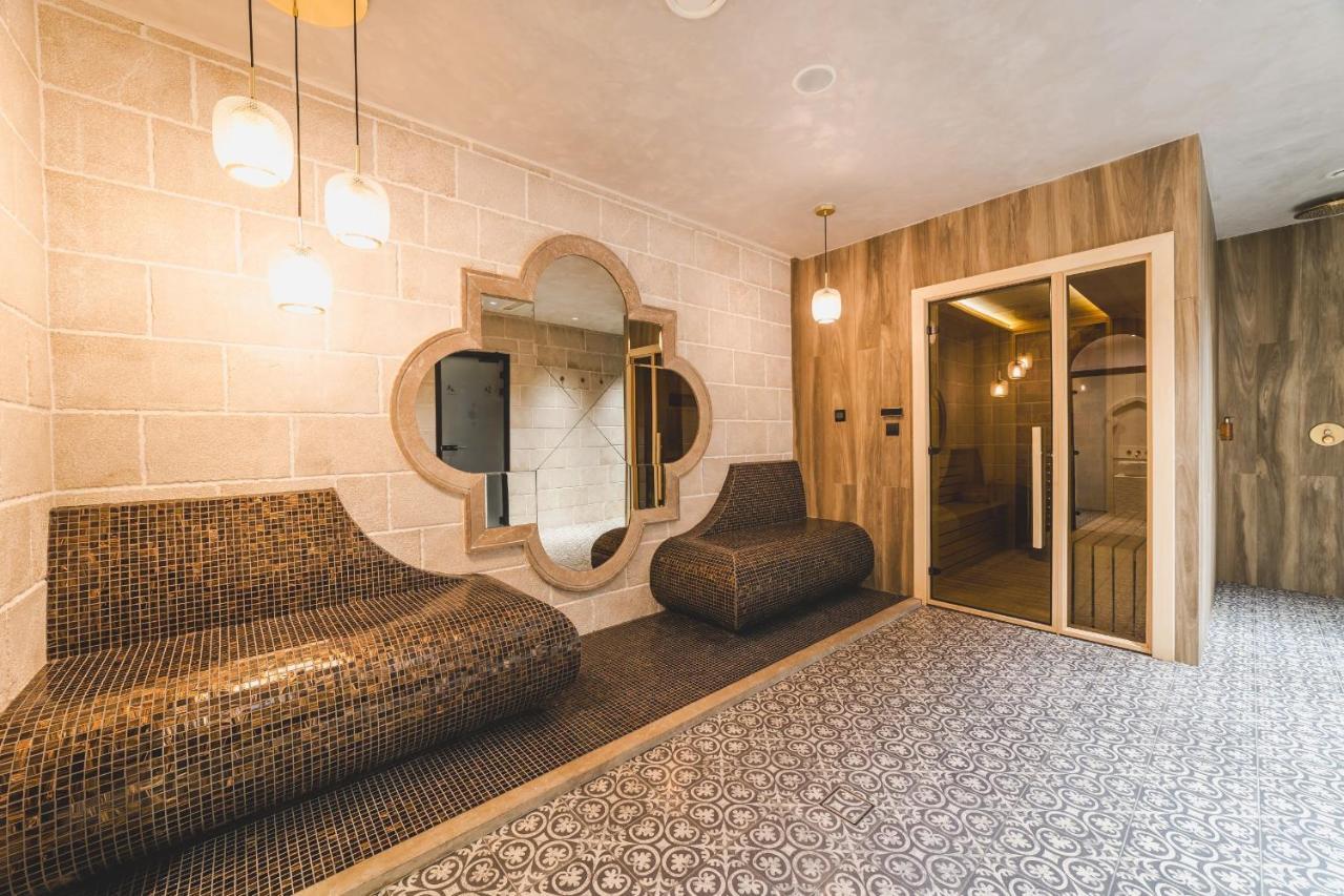 Signum Hotel พอดโกริกา ภายนอก รูปภาพ